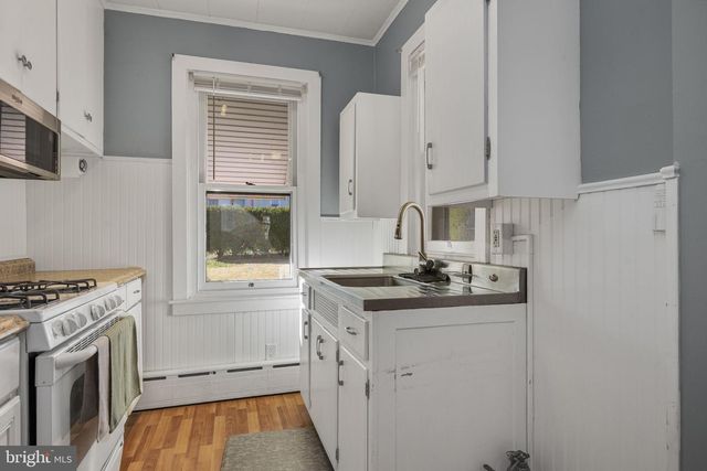 622 RHOADS AVE, Boyertown, PA 19512