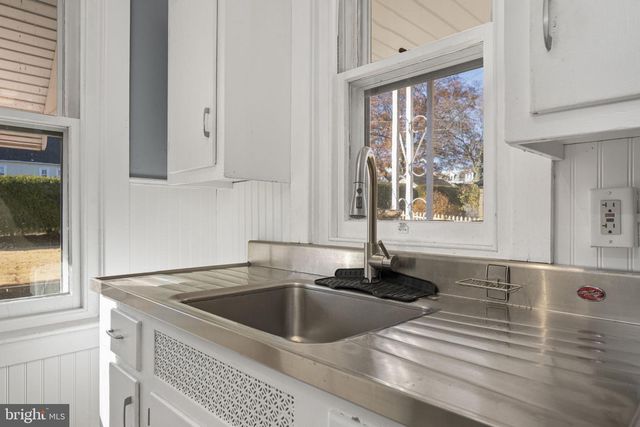 622 RHOADS AVE, Boyertown, PA 19512