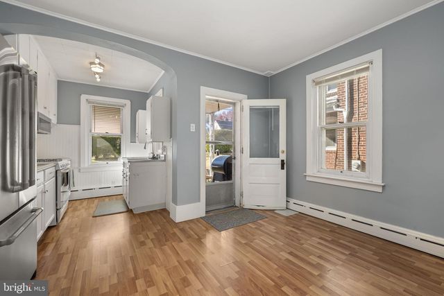 622 RHOADS AVE, Boyertown, PA 19512