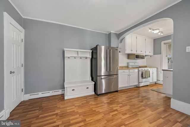 622 RHOADS AVE, Boyertown, PA 19512