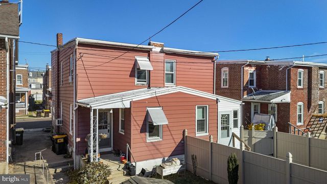 622 RHOADS AVE, Boyertown, PA 19512