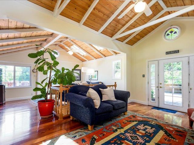 271 Sylvan Way, Redwood City, CA 94062