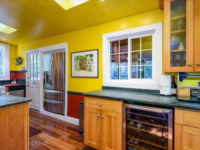 271 Sylvan Way, Redwood City, CA 94062