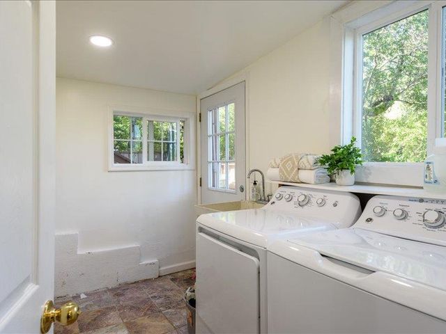 271 Sylvan Way, Redwood City, CA 94062