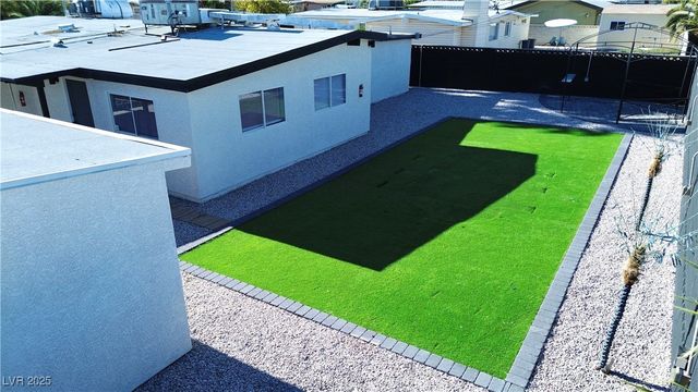 1660 Izabella Avenue, Las Vegas, NV 89169