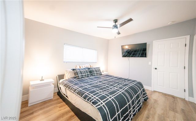 1660 Izabella Avenue, Las Vegas, NV 89169