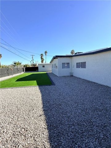 1660 Izabella Avenue, Las Vegas, NV 89169