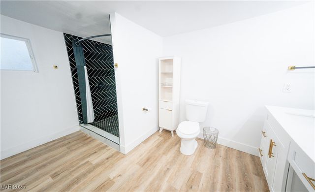 1660 Izabella Avenue, Las Vegas, NV 89169