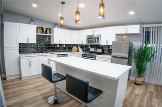 1660 Izabella Avenue, Las Vegas, NV 89169