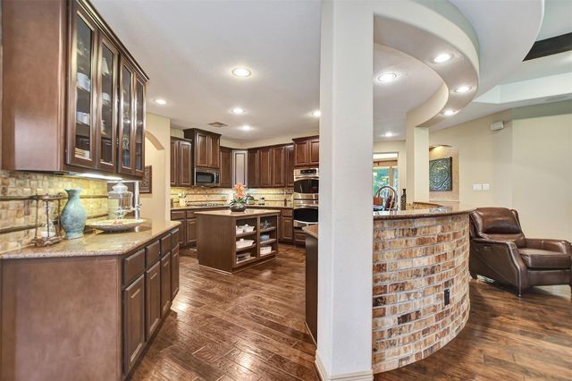 40603 Manor Drive, Magnolia, TX 77354