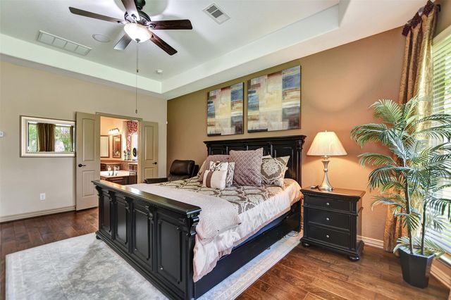 40603 Manor Drive, Magnolia, TX 77354