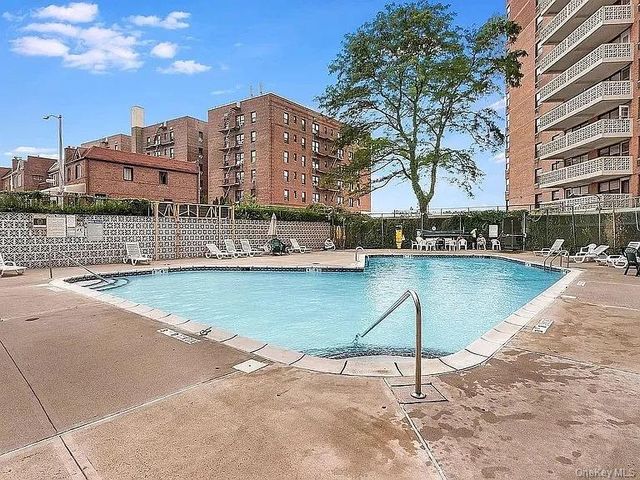 40 Brighton 1st Road 7O, Brooklyn, NY 11235