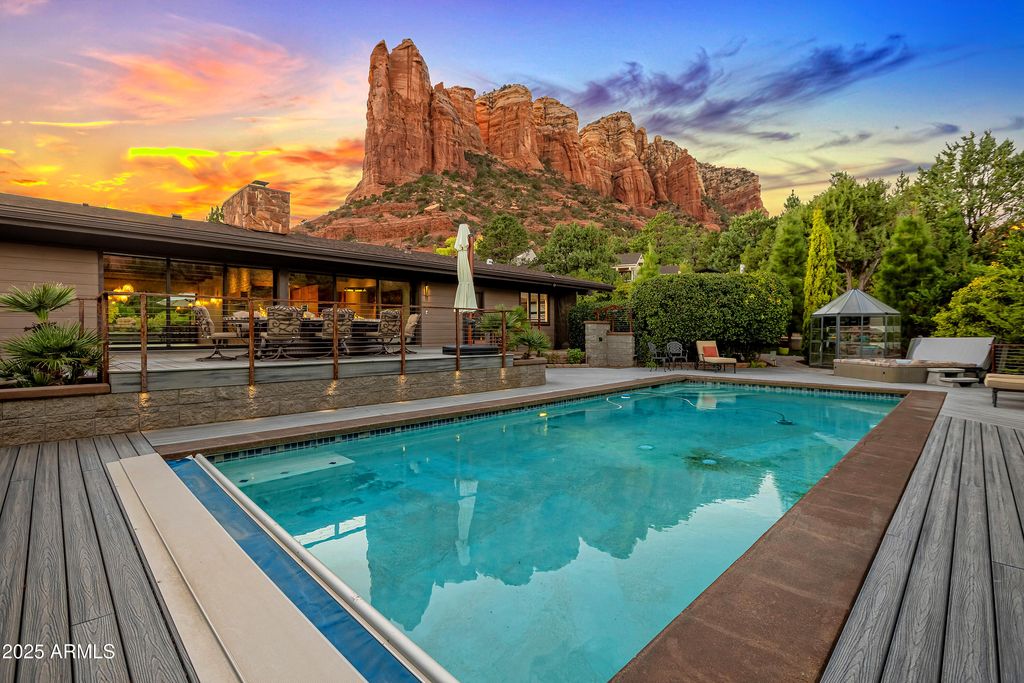 345 RIM SHADOWS Drive, Sedona, AZ 86336