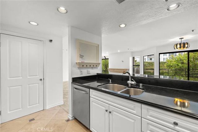 950 Cagney Lane 201, Newport Beach, CA 92663