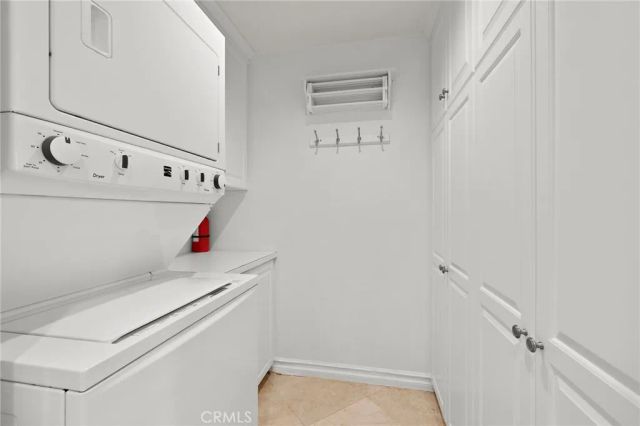 950 Cagney Lane 201, Newport Beach, CA 92663