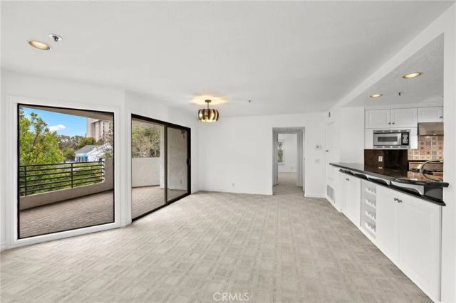 950 Cagney Lane 201, Newport Beach, CA 92663