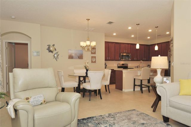 35 PARK PLACE CIRCLE, Palm Coast, FL 32164