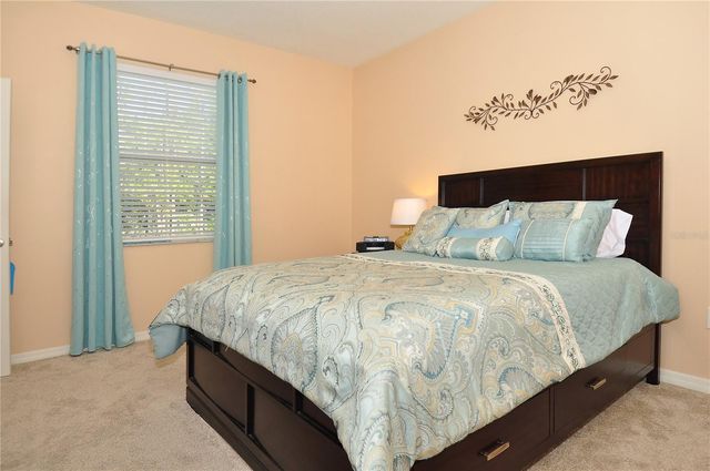 35 PARK PLACE CIRCLE, Palm Coast, FL 32164