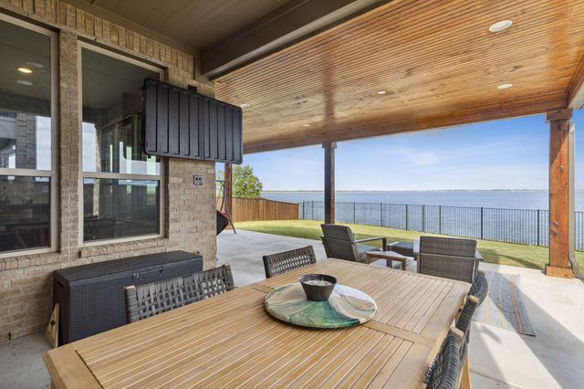 18142 Lakefront Court, Forney, TX 75126