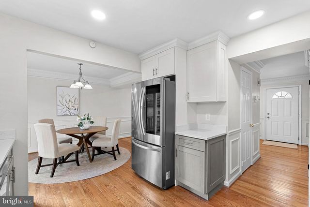 6037 MEYERS LANDING CT, Burke, VA 22015