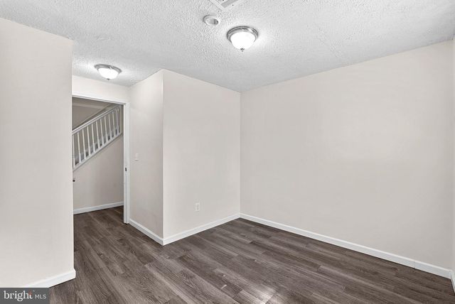 6037 MEYERS LANDING CT, Burke, VA 22015