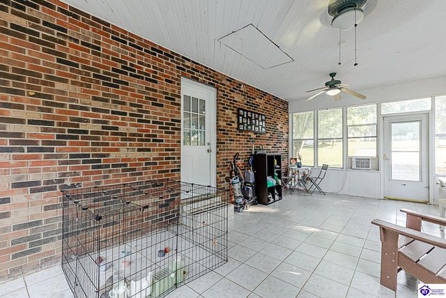 1030 Shamrock Street, Radcliff, KY 40160