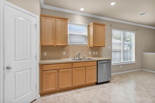 9419 Elliotts Court, Conroe, TX 77304
