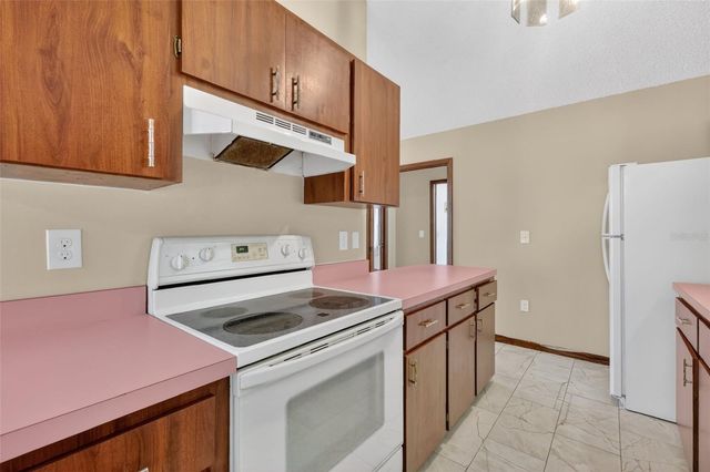 40248 ORANGE CIRCLE, Lady Lake, FL 32159