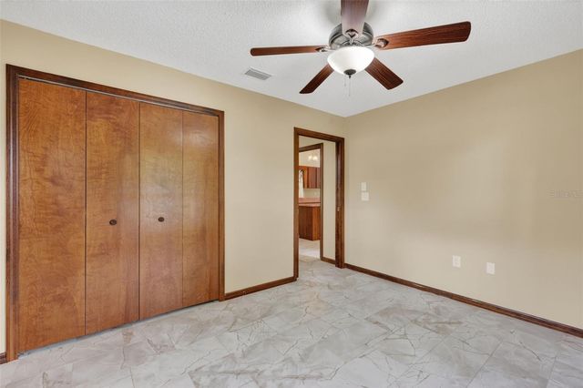 40248 ORANGE CIRCLE, Lady Lake, FL 32159