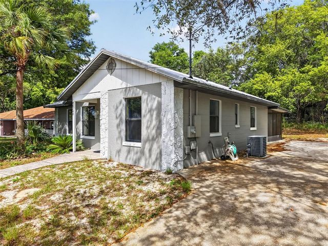 40248 ORANGE CIRCLE, Lady Lake, FL 32159