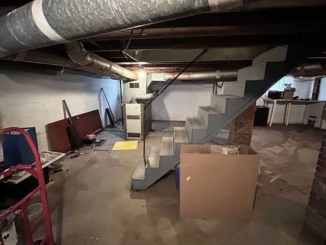 406 Front Street, Vanceburg, KY 41179