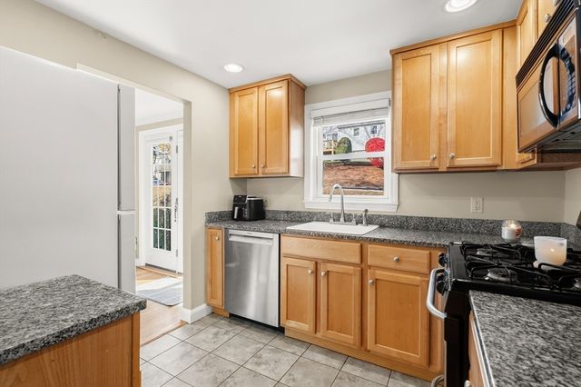 106 Forest St, Arlington, MA 02474