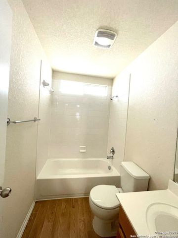 11323 Creek Eagle, San Antonio, TX 78245