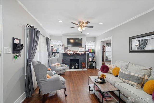 2467 S Dixie Drive, Dayton, OH 45409