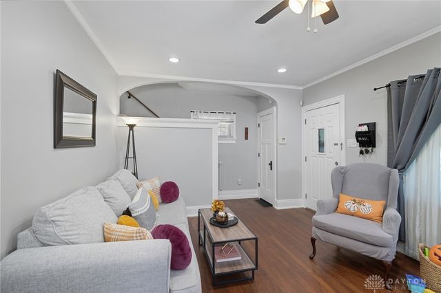 2467 S Dixie Drive, Dayton, OH 45409