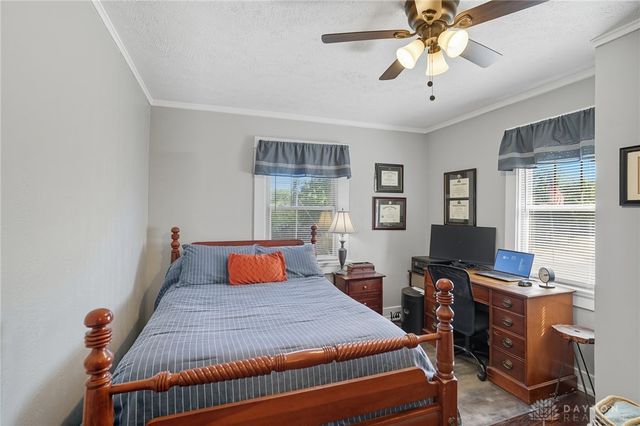 2467 S Dixie Drive, Dayton, OH 45409