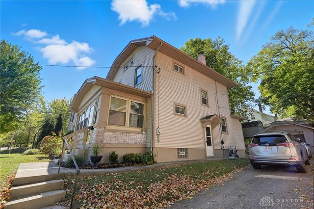 2467 S Dixie Drive, Dayton, OH 45409