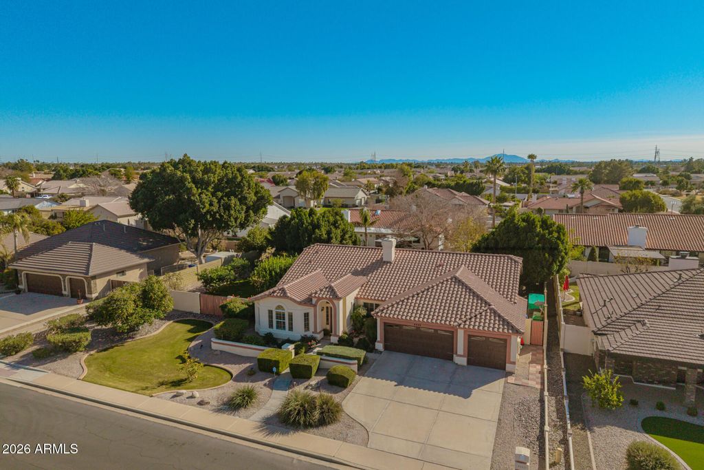 Image 27 of property listing at 4449 E ELMWOOD Street, Mesa, AZ 85205