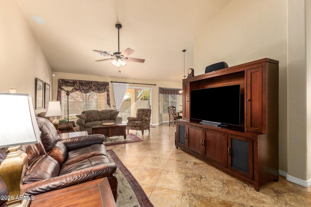 Image 8 of property listing at 4449 E ELMWOOD Street, Mesa, AZ 85205