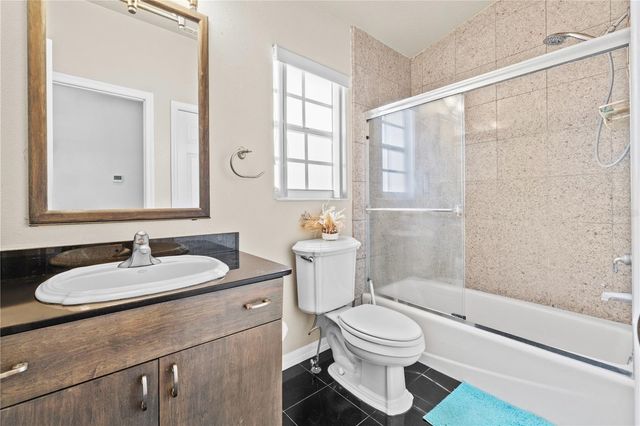 6400 46TH AVENUE N 16, Kenneth City, FL 33709