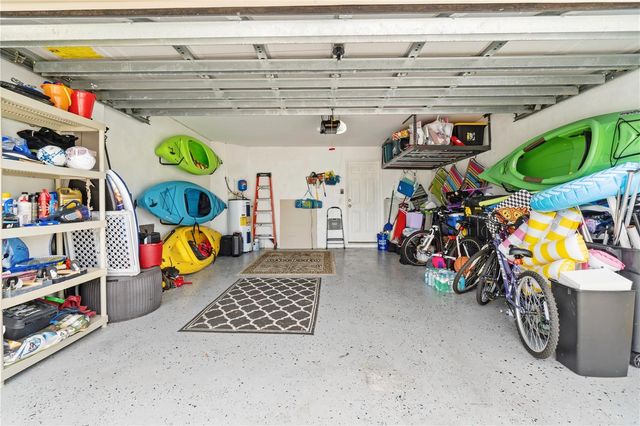 6400 46TH AVENUE N 16, Kenneth City, FL 33709