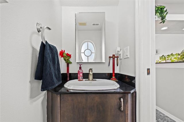 6400 46TH AVENUE N 16, Kenneth City, FL 33709