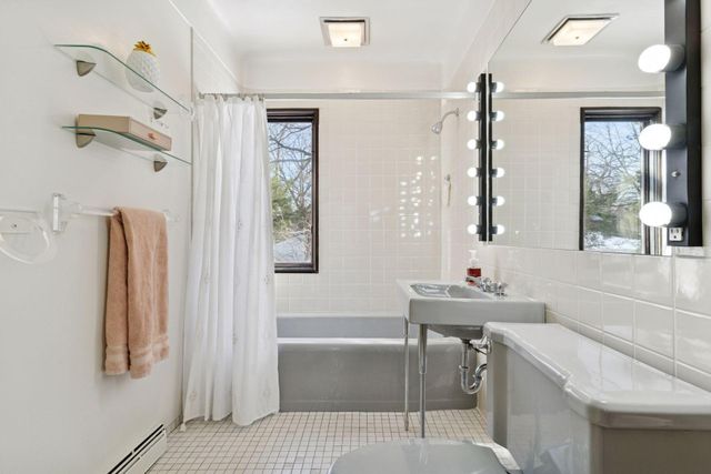 4745 Girard Avenue S, Minneapolis, MN 55419