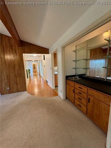 830 Lower Chester Road, Charleston, WV 25302