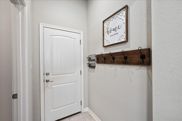 305 Hay Barn ST, San Marcos, TX 78666