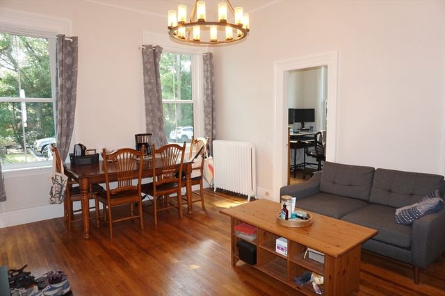 73 Elm Road 3, Newton, MA 02460