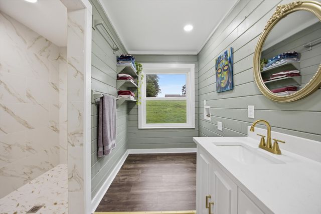 8178 Savannah Hills Drive, Ooltewah, TN 37363