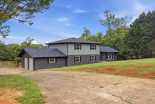 8178 Savannah Hills Drive, Ooltewah, TN 37363