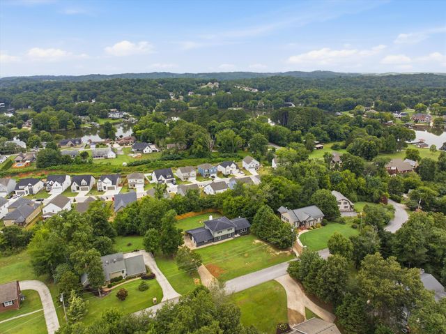 8178 Savannah Hills Drive, Ooltewah, TN 37363