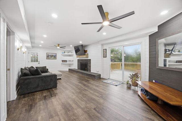 8178 Savannah Hills Drive, Ooltewah, TN 37363